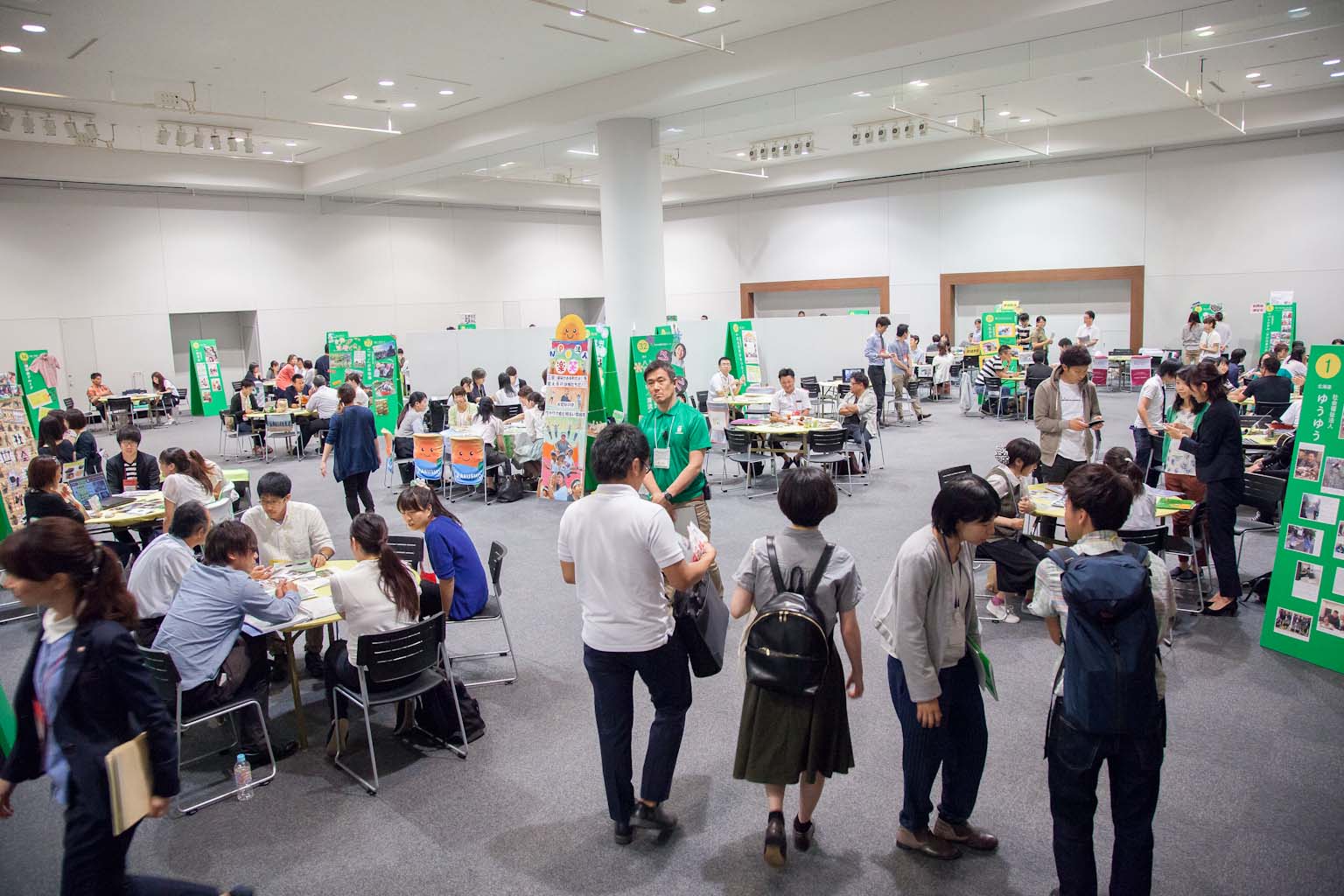 イベントレポート 未来をつくる仕事 を福祉で Fukushi就職フェアを開催しました 福祉で働きたい大学生のためのしごと情報サイト フクシゴト